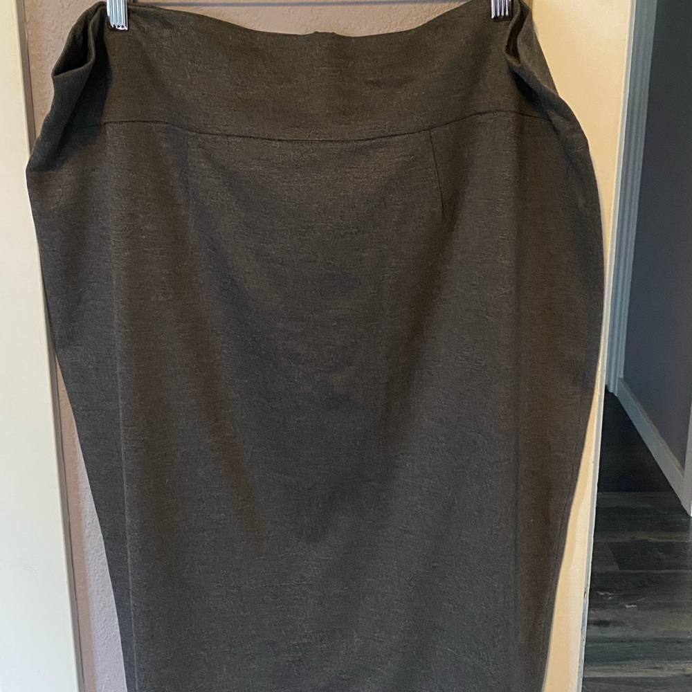 JIBRI high waist pencil skirt. Charcoal gray. Mid calf length, back zipper.